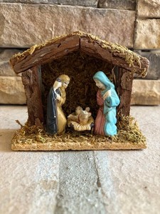 Miniature Christmas Nativity Scene Baby Jesus in a Manger in the Stable w/ Mary