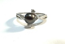 Black Pearl Ring With Crystal Accents Size 7