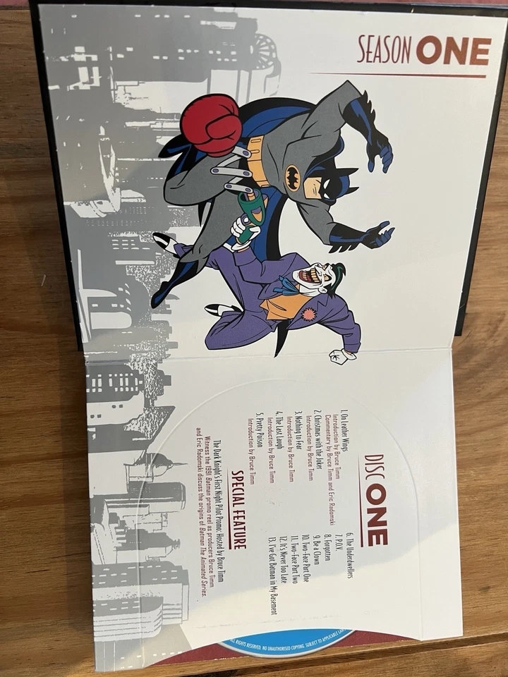 Batman: The Complete Animated Series Deluxe Limited Edition Box Set Blu Ray UK - Image 4 of 4