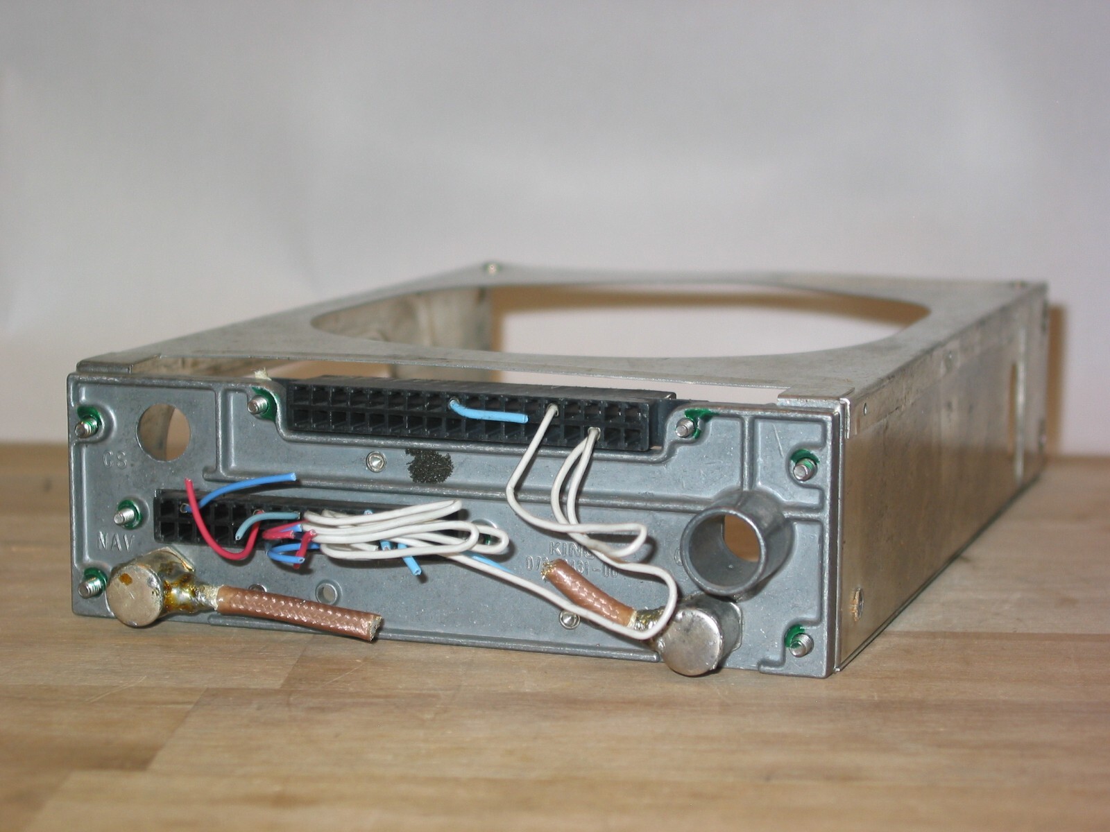 BENDIX KING KX-155 TRAY WITH BOTH WIRING & 2 ANTENNA CONNECTORS