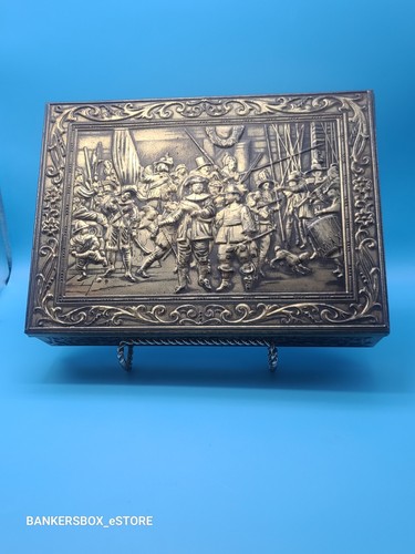 Vintage Rembrandt Metalldose Keksdose 3D geprägt Holland 12 x 9 Zoll