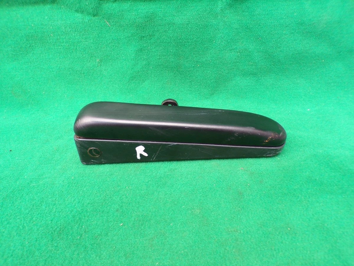 MOBILITY SCOOTER CAPTAINS CHAIR PADDED ARM REST RIGHT SIDE RASCAL VOYAGER 622
