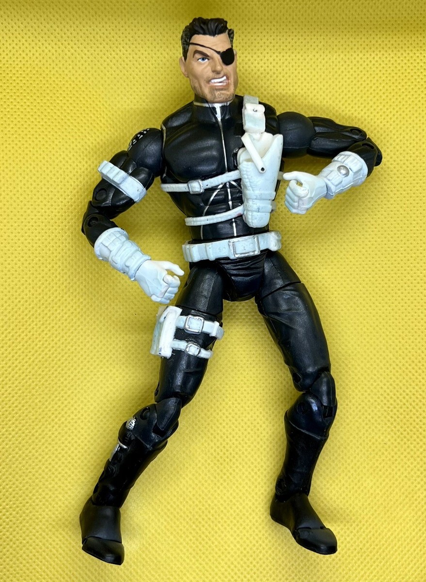 2004 Marvel Legends Nick Fury 6