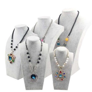 Velvet Jewelry Pendant Necklace Display Stand Mannequin Holder Shelf Showcase Velvet Jewelry Pendant Necklace Display Stand Mannequin Holder Shelf Showcase