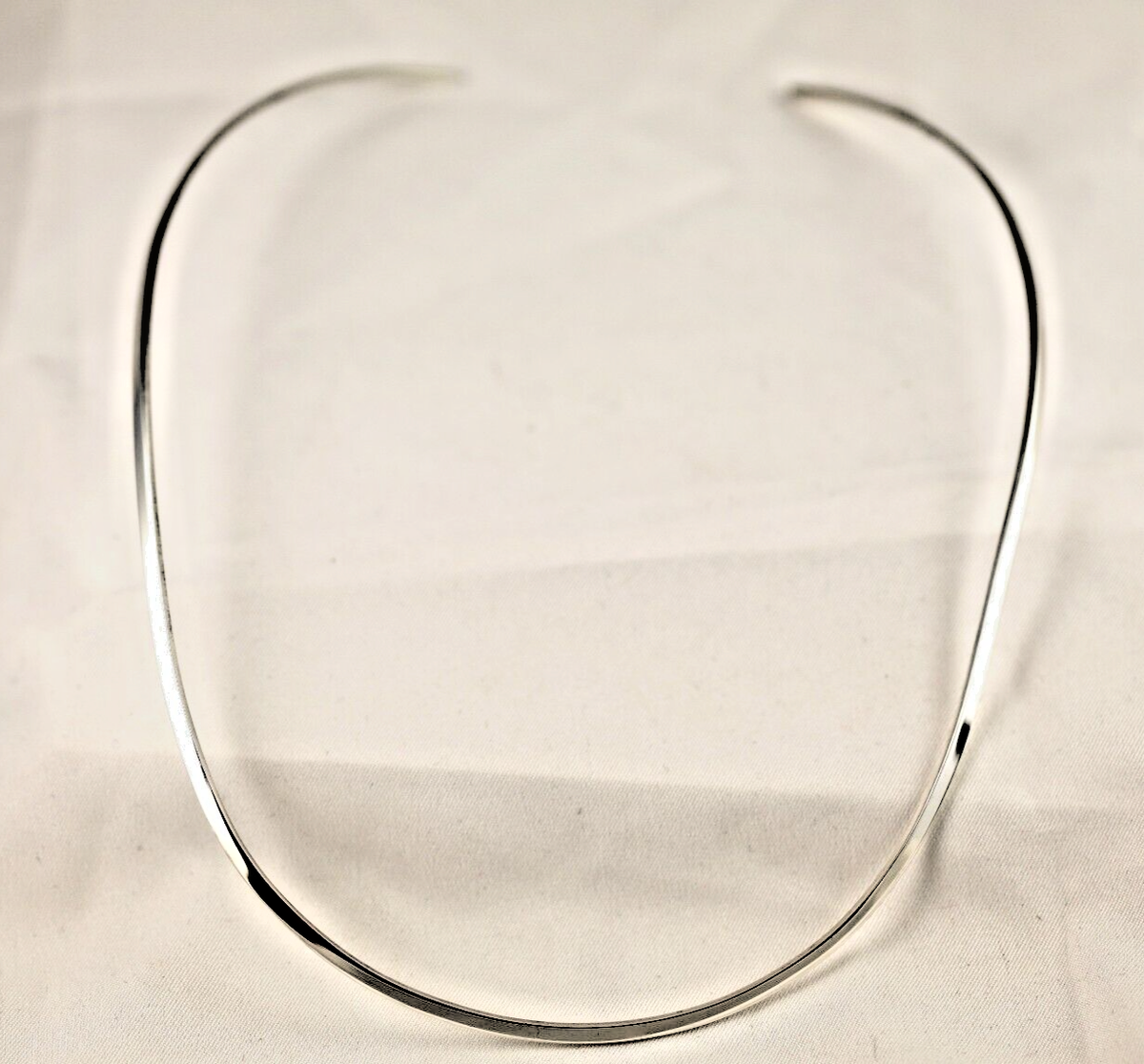【HYERES LOR】24SS★ Aceh Silver (Y) Half Smile Necklace Smiley Face Pendant Necklace Silver – Hey Happiness