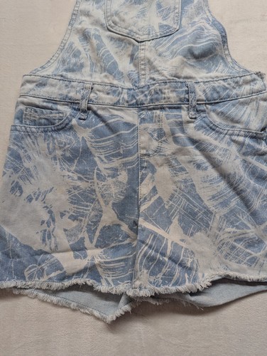 Children’s Place Girls Size 8 Acid Tie Dye Shorts Overall Cotton Denim Pockets - Picture 3 of 13