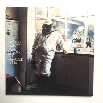 The Young Knives - Here Comes The Rumour Mill * 7' Vinyl Ltd Ed * Free P&P UK *