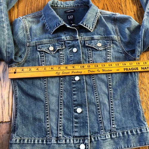 Vintage GAP Womens M Denim Jean Jacket Y2K Double Pockets Retro - Picture 4 of 14