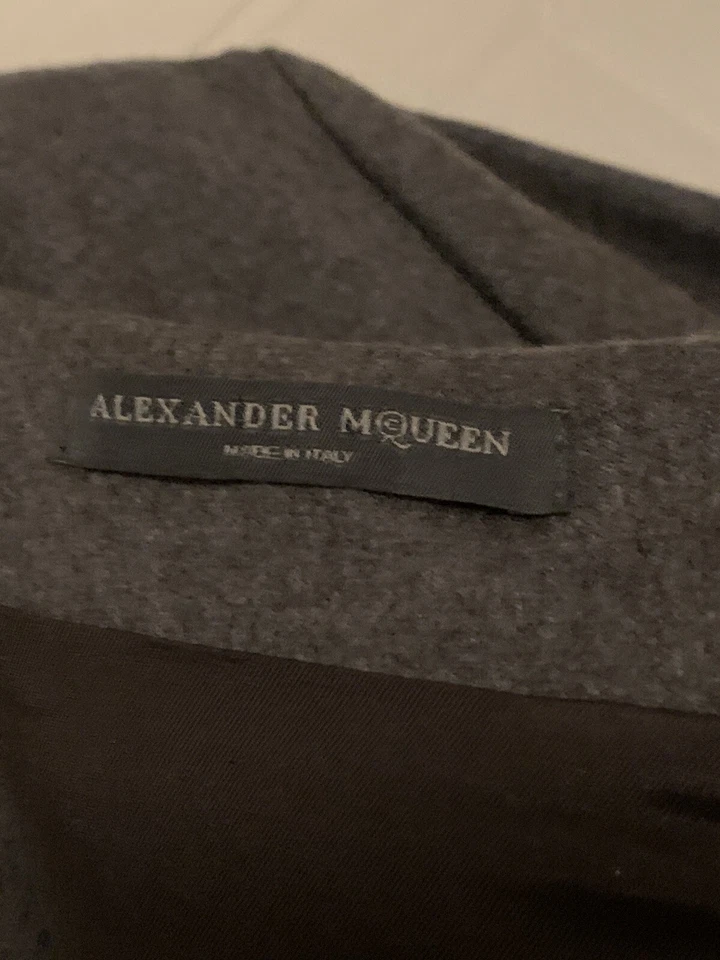 ALEXANDER MCQUEEN 2006 EMPIRE SHEATH DRESS IT42 UK10 GREY Good Condition - Image 4 of 4