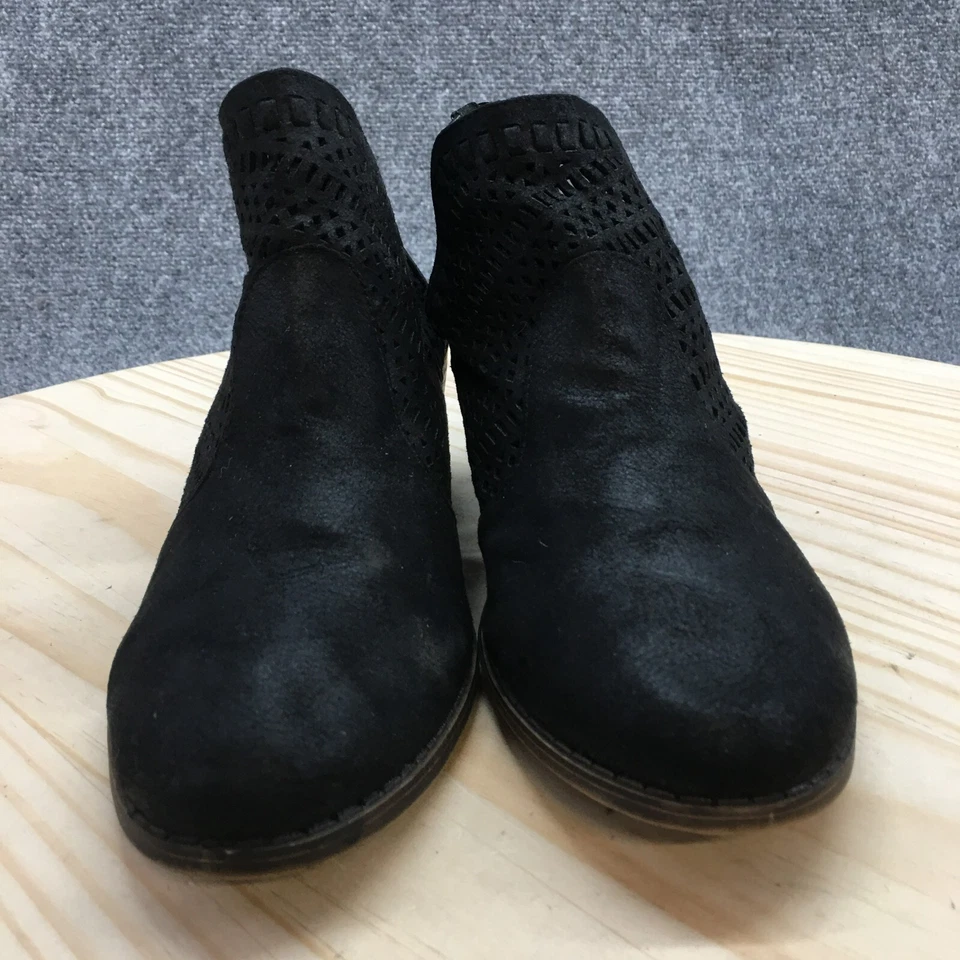 Botas Fergalicious Fergie para mujer 8M botín recortado de traición negro imitación cuero Foto 4 de 4