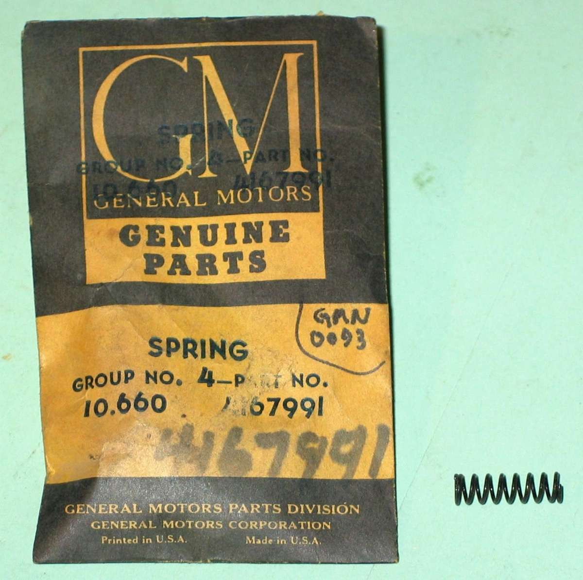 1949-1954 Chevrolet Pontiac NOS vent window handle spring 4167991