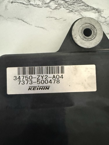 HONDA 200 HP BF200 COMPUTER, ECU, PCM, ECM,  34750-ZY3-A04 - Foto 2 di 6