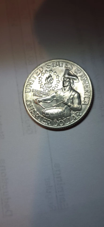 Rare! near perfect! 1976 Bicentenial Quarter No Mint Error and in Cod we trust. - Image 3 of 4