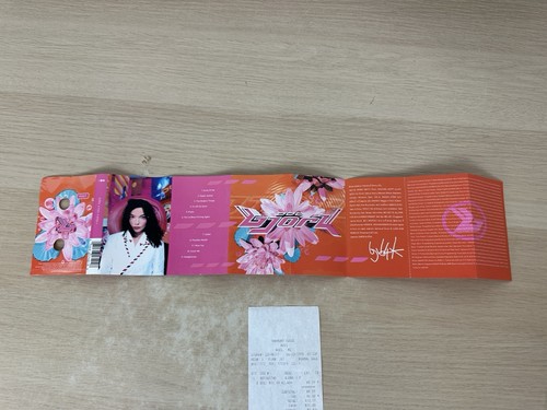 BJORK - Post - Original 1995 Elektra USA CASSETTE Tape 61740-4 - RARE HTF - Picture 4 of 5