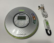 Sony PSYC D-NE320 Atrac3plus MP3 Portable CD Player Walkman W/ Remote