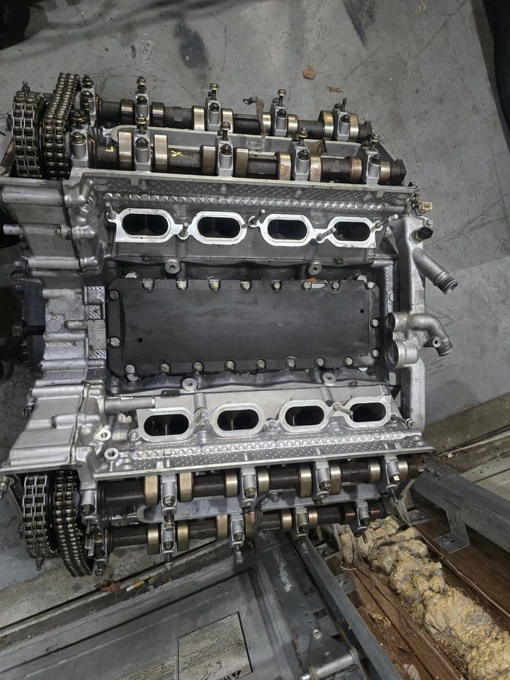 2000 BMW E38 4.4 V8 Engine 540i 740i - Image 3 of 4