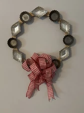 NEW Handmade 16” Primitive Tart Tin￼Wreath. Christmas, Cooking, All Occasion ￼