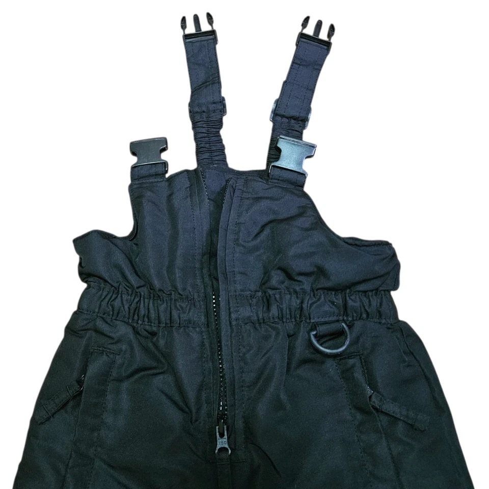 Baberos de nieve AthleTech para niños pequeños negros 12 meses invierno pantalones de esquí monos aislados Foto 4 de 4