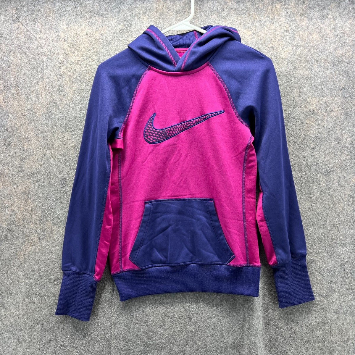 nike pink sweater women's