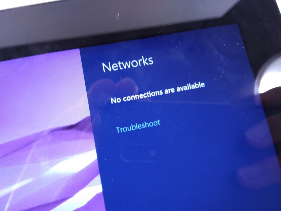 Microsoft Surface 2 RT 64GB, 10.6in READ - Image 2 of 4