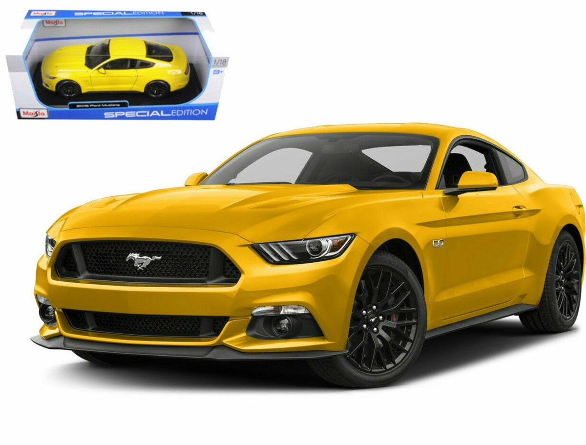 マスタング2015GTマイストイエロー18/1。 2015 FORD MUSTANG GT 5.0 YELLOW 1:18 DIECAST CAR MODEL BY