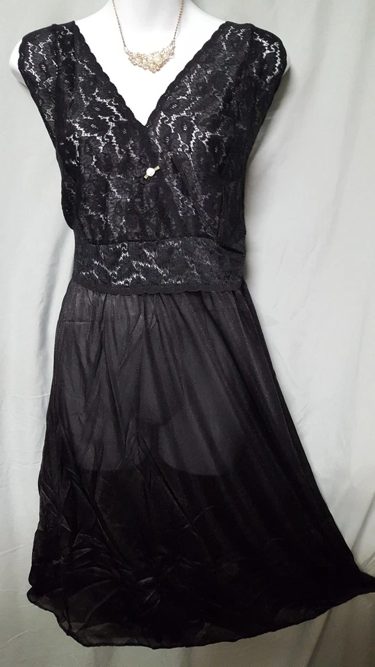 CONJUNTO PEIGNOIR ROUPÃO CAMISOLA PRETO AMOUREUSE 42" de comprimento MAIS 5X 64" BUSTO - Imagem 3 de 4