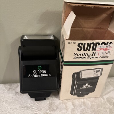 Vintage Sunpak Softlite 1600A Automatic Exposure Flash Unit - Open Box Mint