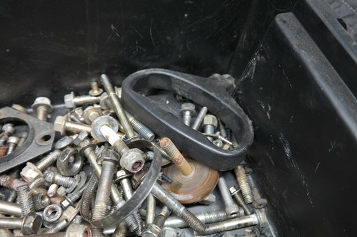05 POLARIS RMK 900 BOLTS HARDWARE BODY FRAME TUNNEL ENGINE STOCK OEM - Picture 3 of 5