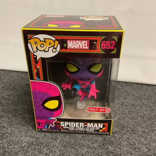 Funko POP! Marvel Spider-Man #652 Black light Target Exclusive w/ pop protector