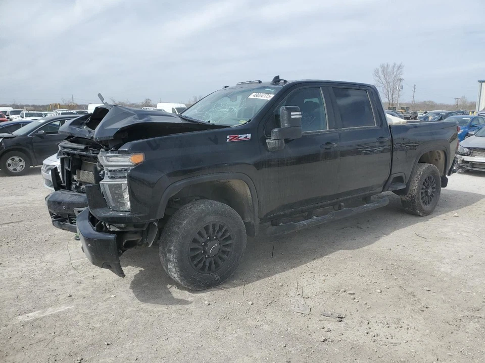 Used Rear Right Door Interior Trim Panel fits: 2022 Chevrolet Silverado 3500 pic - Image 2 of 4