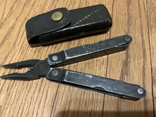 Leatherman Super Tool black oxide with leather sheath, USA made, original