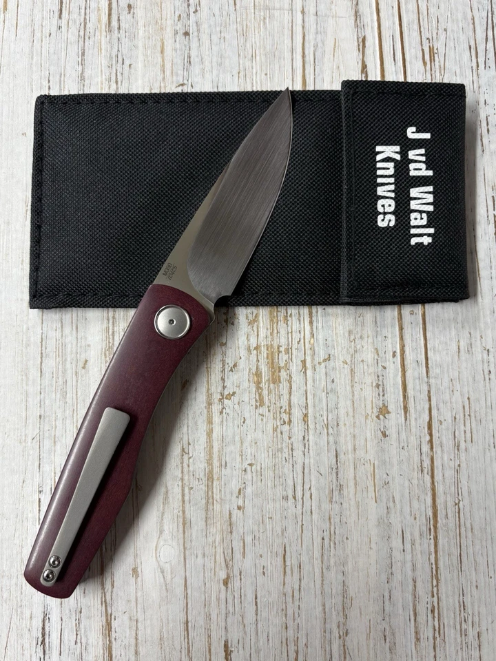 Johan Vd Walt 定制刀具 JB4 前拖鞋勃艮第 Richlite 缎面 M390 DP — 第 2/4 张图片