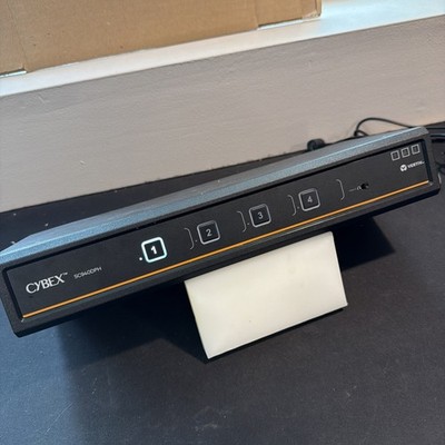 VERTIV Cybex SC940DPH400 KVM Switch 4 Port Dual Display, PP 4.0
