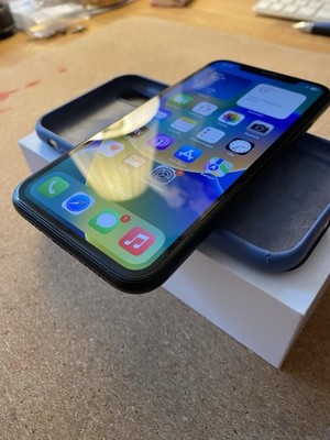 iPhone XR 64GB Schwarz   guter Zustand   Face ID OK