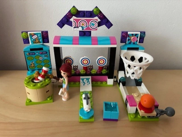 LEGO FRIENDS: Heartlake Amusement Park - Complete Set with Instructions and Box. - Image 2 of 3