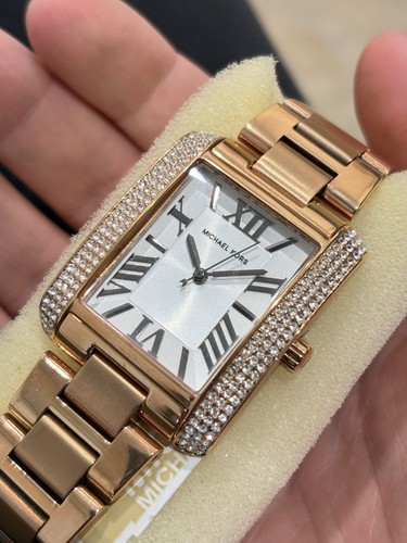 MICHAEL KORS LADIES MK3255 ROSE GOLD CRYSTAL GLITZ BEZEL RECTANGULAR WATCH - Picture 2 of 5