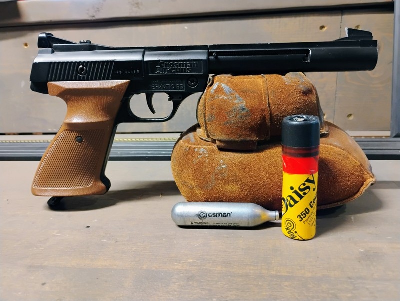 Vintage 1970s Crosman 1600 Powermatic BB  Pistol In Amazing Condition, New Seals