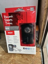 RCA Small Wonder Handheld Camcorder Model EZ1000R-A