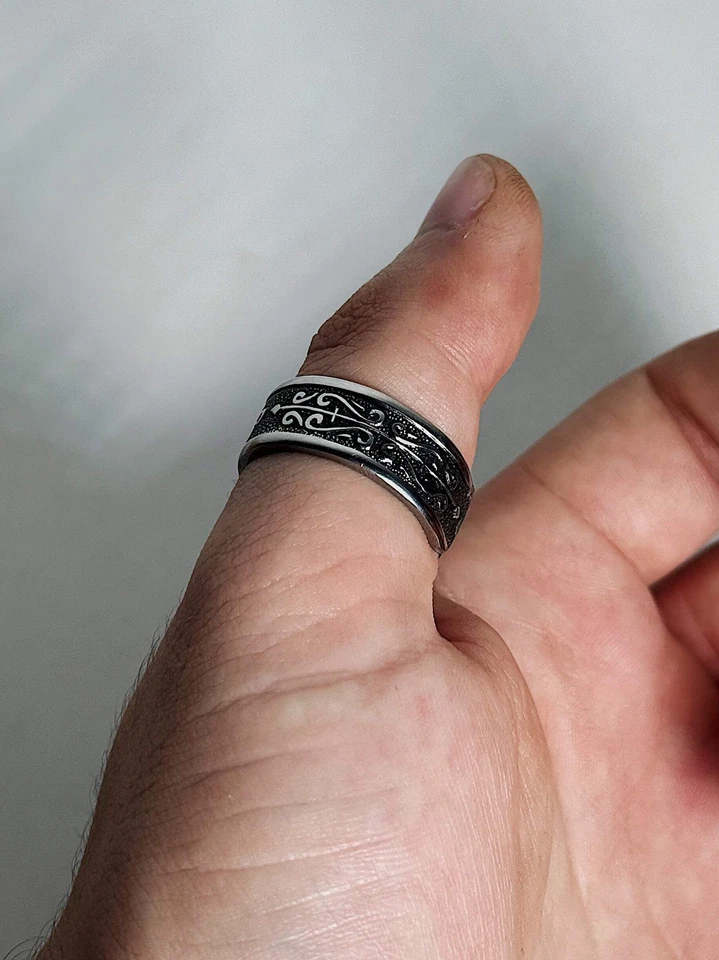 Madame’s Web Spoon Ring - Vintage - Handmade - Stainless Steel - Sizes 4-15US - Image 3 of 4