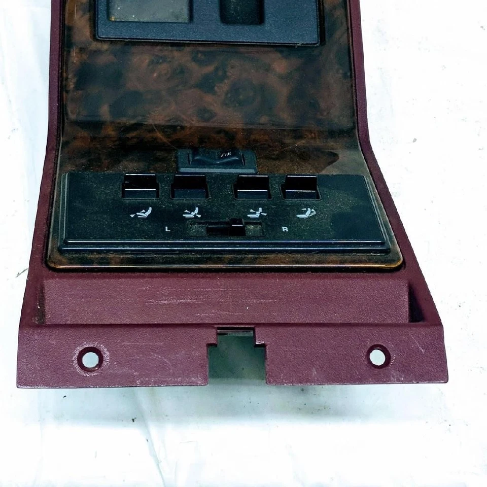 GM 12519404 1992-1993 Oldsmobile 98 consola central moldura granate madera roja Foto 2 de 4