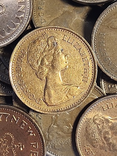 Vintage Great Britain Coin Lot - HALF PENCE -1 Mixed Dates-Half Penny-lucky Coin - Picture 2 of 6