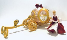 1998 Disney World Cinderella Royal Holiday Mini Doll, Carriage