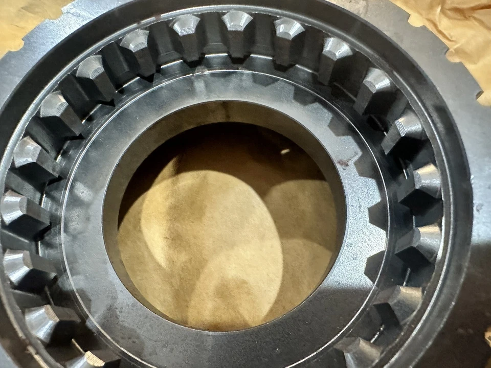 正品沃尔沃 Mack 轮毂齿轮 21631781 — 第 4/4 张图片