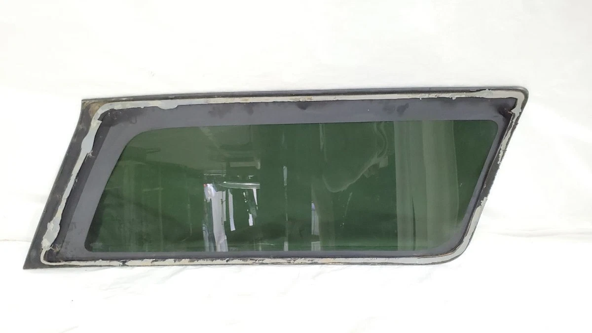 Chevrolet サバーバンリアガラス Rear Auto Glass for Chevrolet Suburban 2500 for sale | eBay