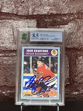 1992-93 Score Igor Kravchuk #454 Auto Signed 8.5 NM-MT+ Blackhawks
