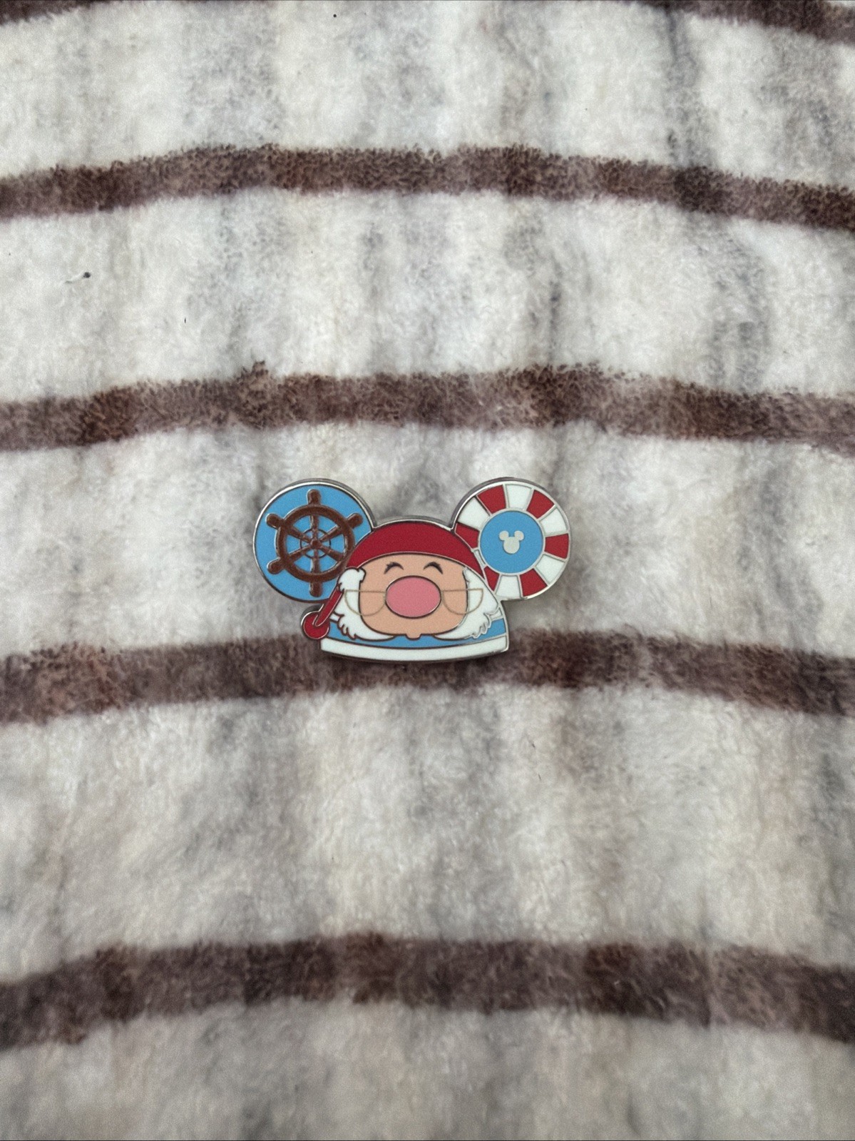 Disney Parks Hidden Mickey Ear Hat Pin Grumpy