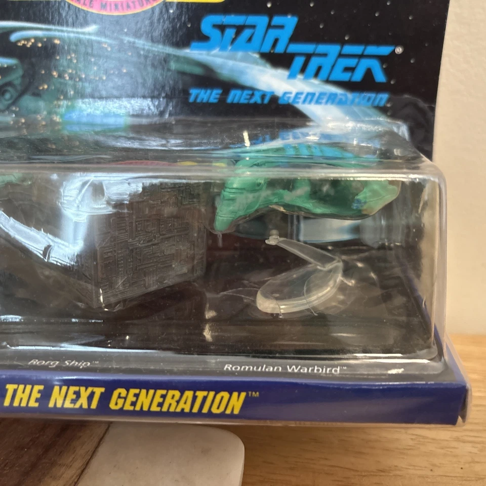 Micro Máquinas Star Trek La Próxima Generación USS Enterprise Klingon #3 65825 Foto 2 de 4