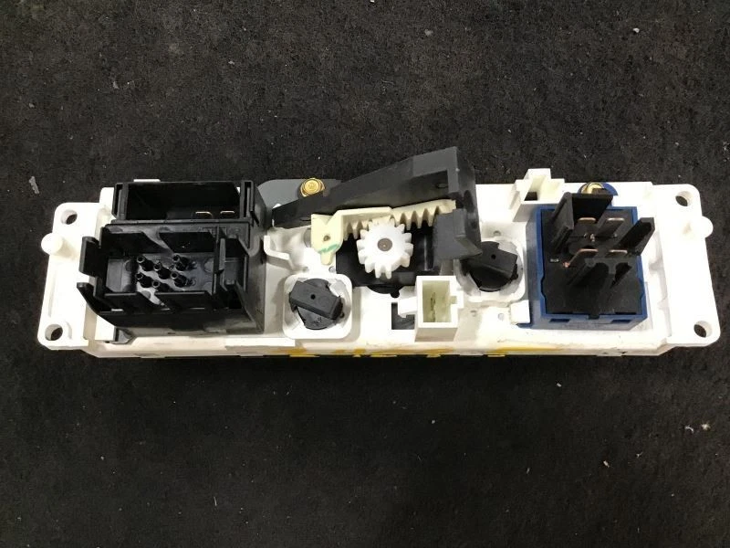 Calentador Climatizador Control de Temperatura Sin AC a través de 2/29/00 Se Adapta a 98-00 Ranger 448 Foto 4 de 4