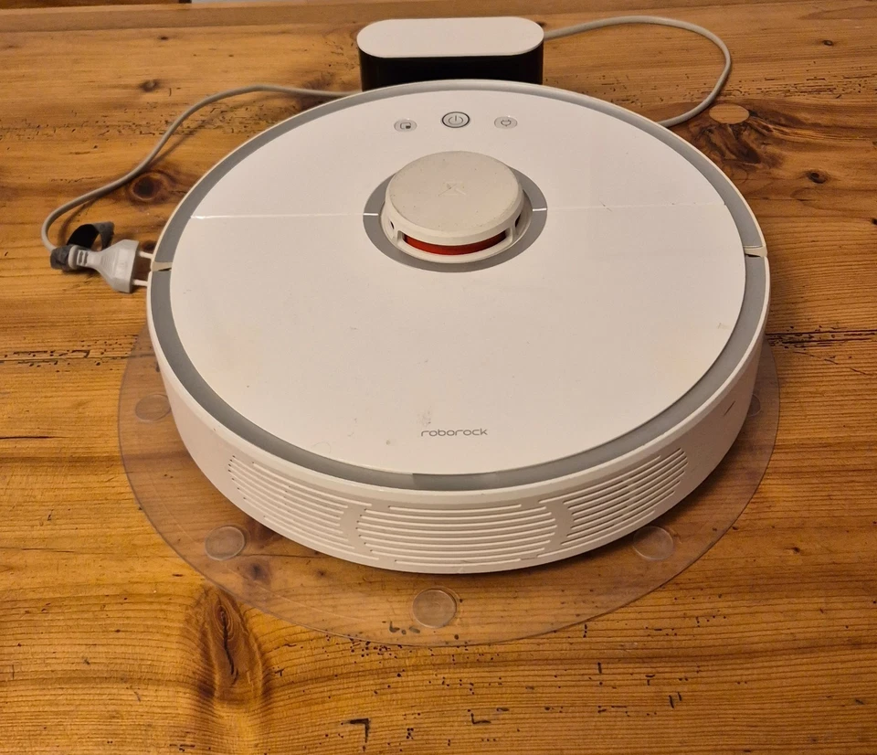 Neuer Preis! Roborock S502-00 Saugroboter, weiß, gebraucht, voll funktionsfähig