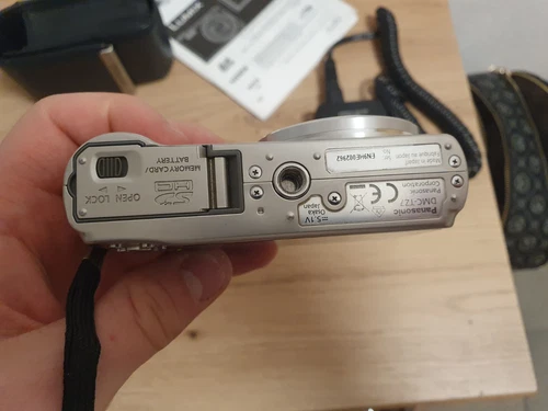 Digitalkamera Panasonic LUMIX DMC TZ7 10,1 MP, Silber - Bild 6 von 6